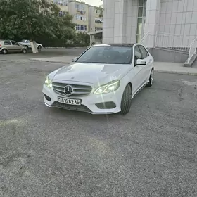 Mercedes-Benz 300E 2014