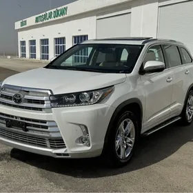 Toyota Highlander 2019