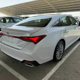 Toyota Avalon 2022