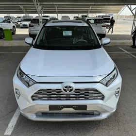 Toyota RAV4 2024