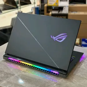 Asus Rog Scar18/RTX4090/2T/32G