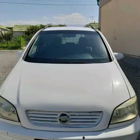 Opel Zafira 2002