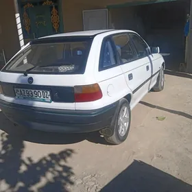 Opel Astra 1993