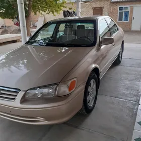 Toyota Camry 1998