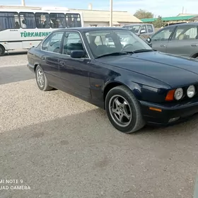 BMW 525 1990