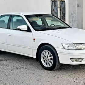 Toyota Camry 1997