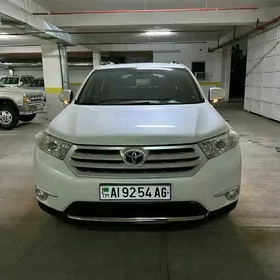 Toyota Highlander 2011