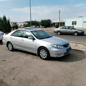 Toyota Camry 2003