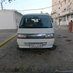 Toyota Hiace 1990