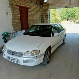 Opel Omega 1999