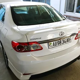 Toyota Corolla 2012