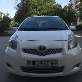 Toyota Yaris 2009