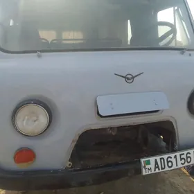 UAZ 2206 1988