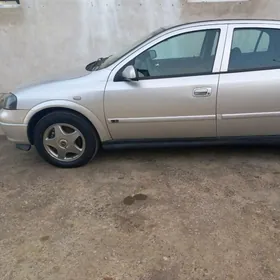 Opel Astra 1999