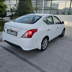 Nissan Sunny 2014