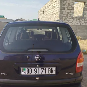 Opel Zafira 2001