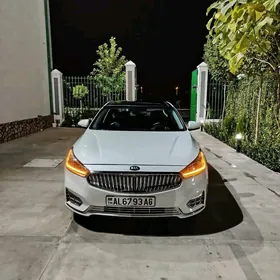 Kia Cadenza 2017