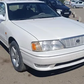 Toyota Avalon 1999