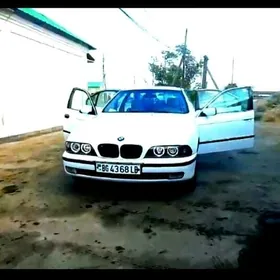 BMW E39 1999