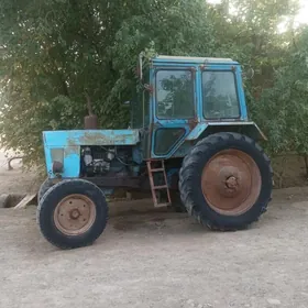 MTZ 82 2000