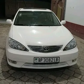 Toyota Camry 2003