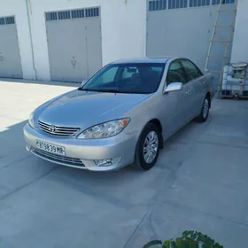 Toyota Camry 2003