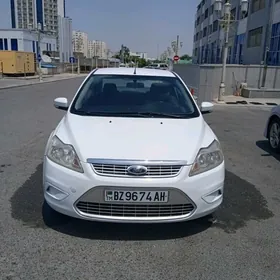 Ford Focus 2011