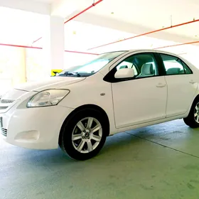 Toyota Yaris 2008