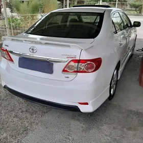 Toyota Corolla 2013