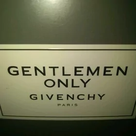 GENTLEMEN ONLY GIVENCHY