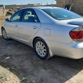 Toyota Camry 2005