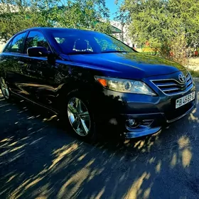 Toyota Camry 2010