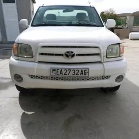 Toyota Tundra 2003