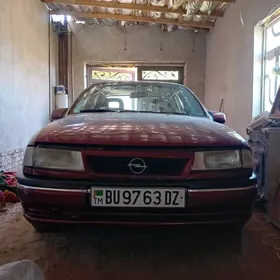 Opel Vectra 1992