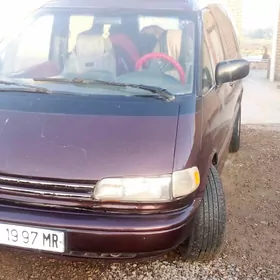 Toyota Previa 1991