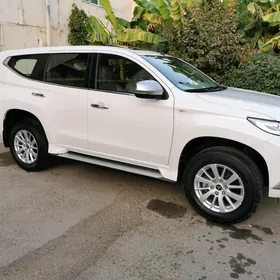 Mitsubishi Montero Sport 2019