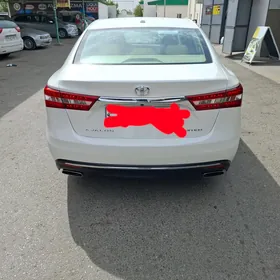 Toyota Avalon 2018