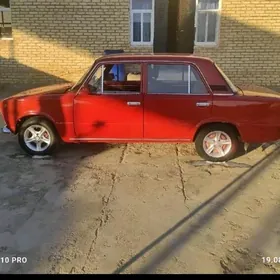 Lada 2104 1988