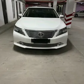 Toyota Aurion 2015