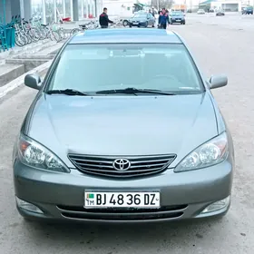 Toyota Camry 2003