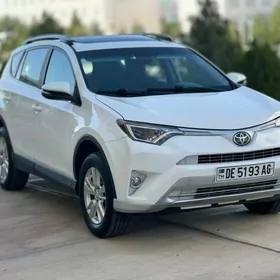 Toyota RAV4 2018