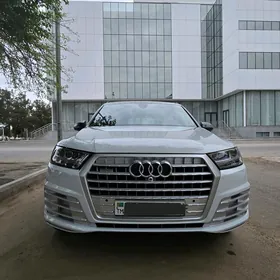 Audi Q7 2019