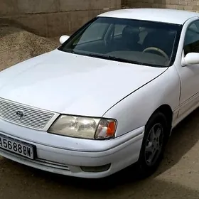 Toyota Avalon 1999