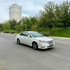 Toyota Avalon 2011