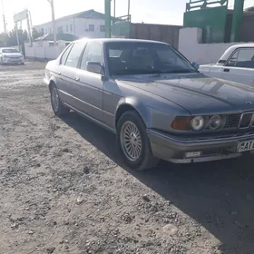 BMW 7 Series 1989