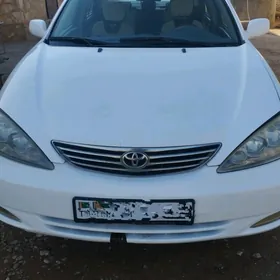 Toyota Camry 2004