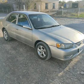 Toyota Corolla 2001