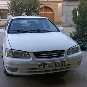 Toyota Camry 1999