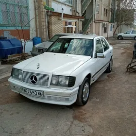 Mercedes-Benz 230E 1985