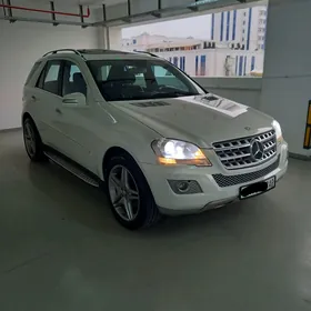 Mercedes-Benz ML350 2011